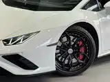 Фото 4 - Lamborghini Huracán