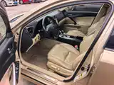 Фото 8 - Lexus IS