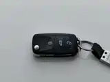 Photo 19 - Volkswagen Jetta