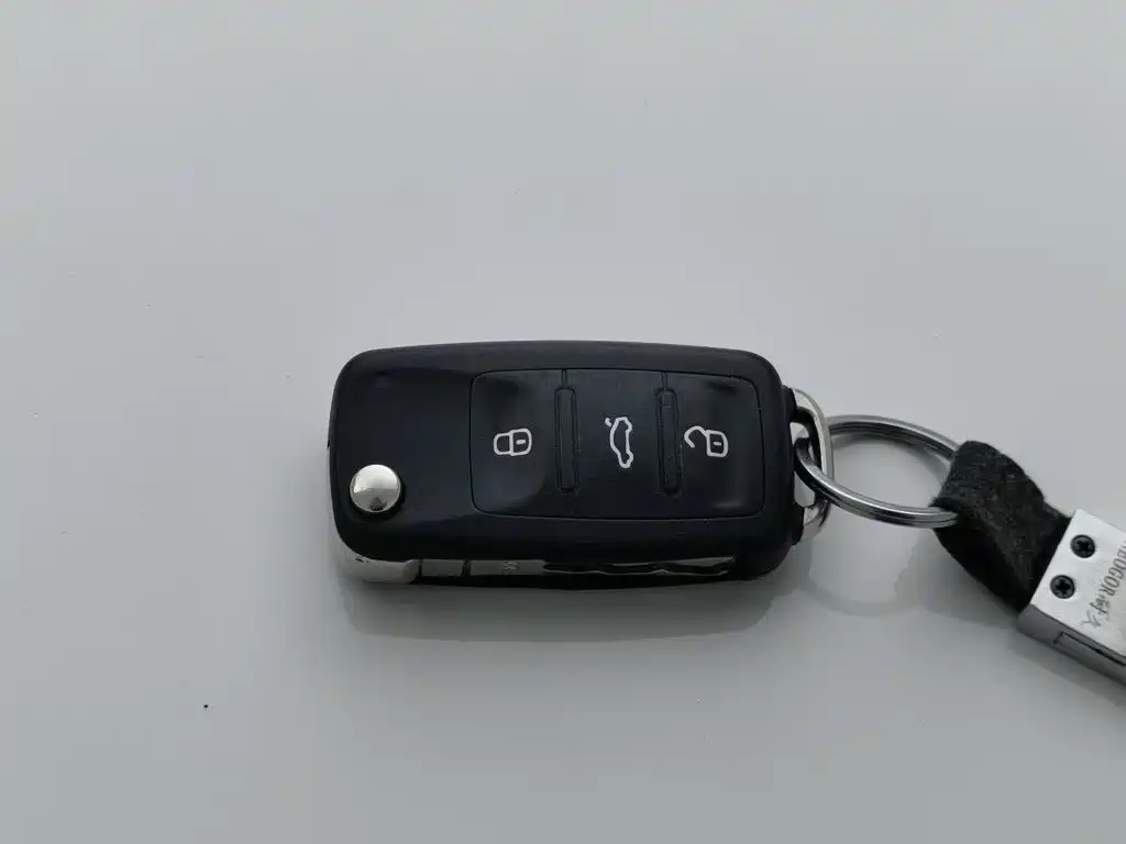 Photo 19 - Volkswagen Jetta