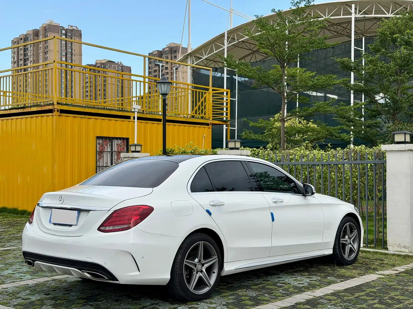 Mercedes-Benz C-Class 2015 C 260 L Sport фото 6