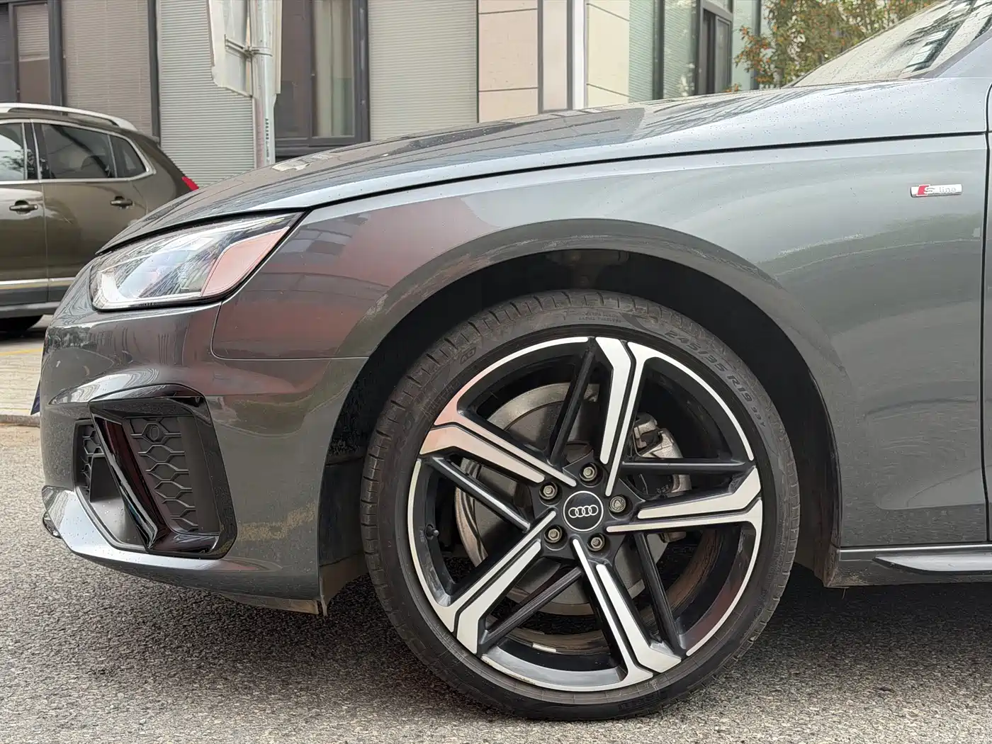 Audi A4L 2024 40 TFSI Luxury Dynamic фото 15