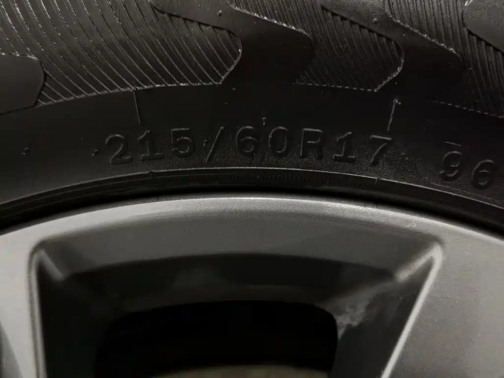 Photo 24 - Geely Coolray