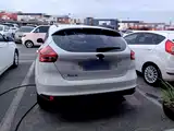 Фото 6 - Ford Focus