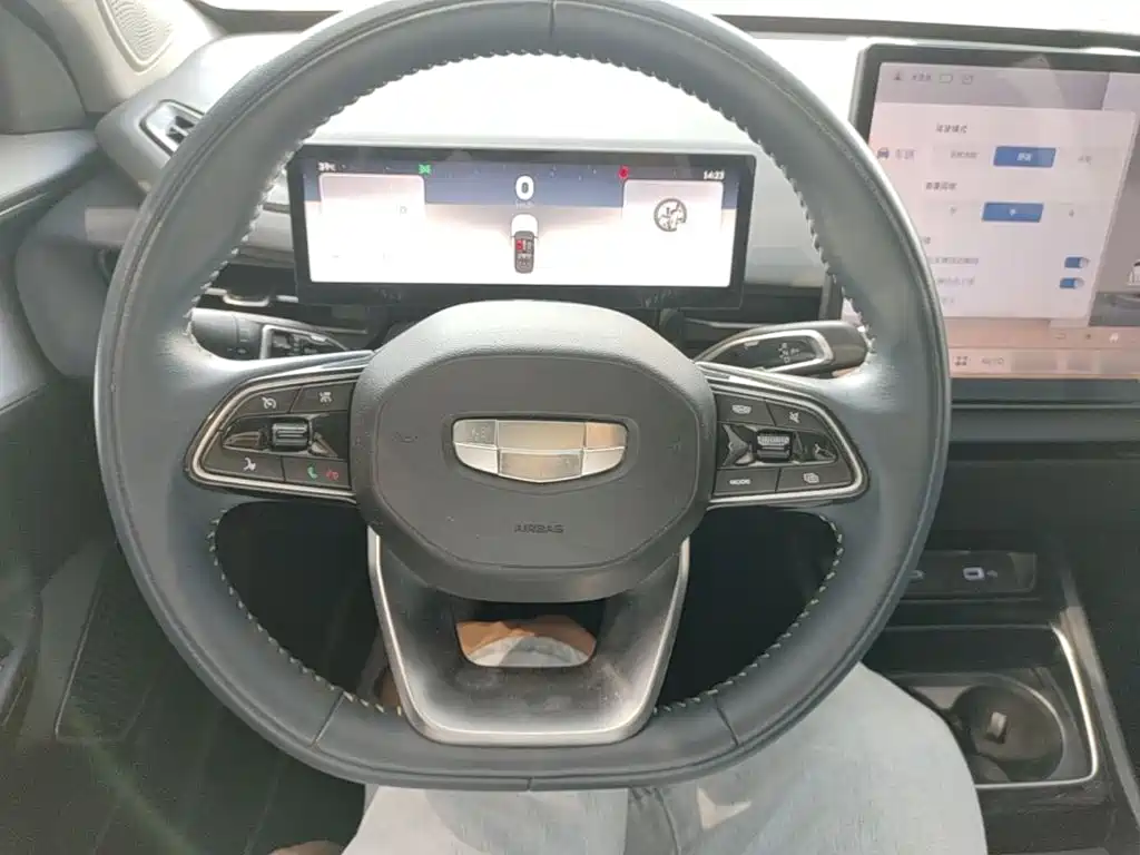Geely Geometry G6 2023 2024 410KM Luxury