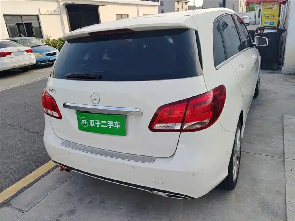 Mercedes-Benz B-Class 2015 B 200 Dynamic фото 6