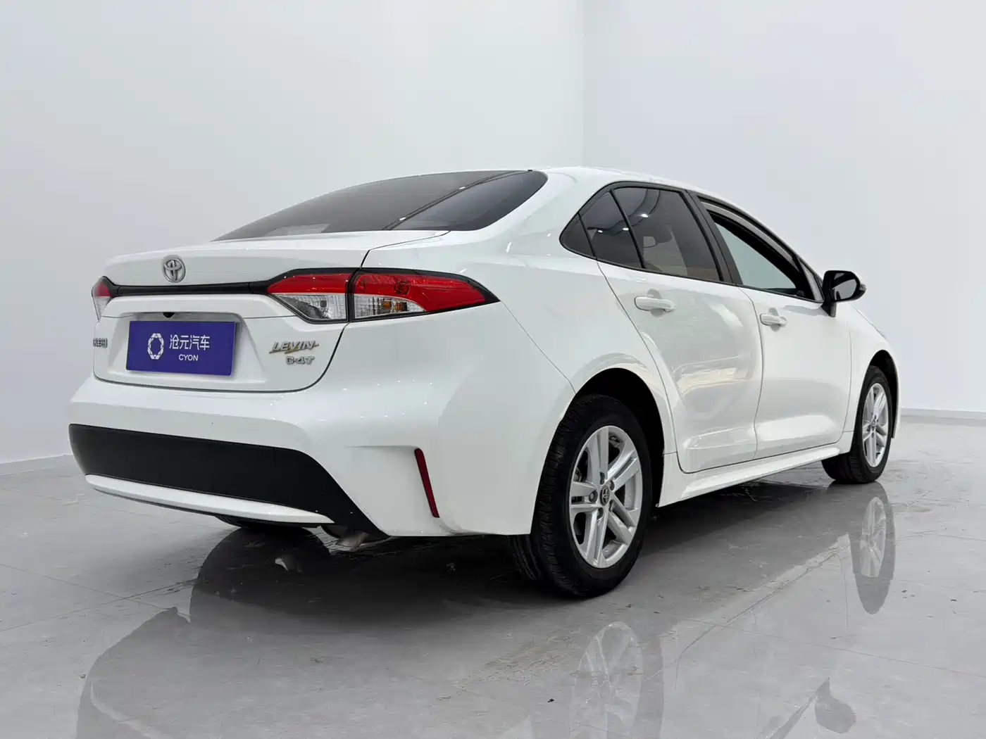 Toyota Levin 2022 185T CVT Luxury Edition фото 6