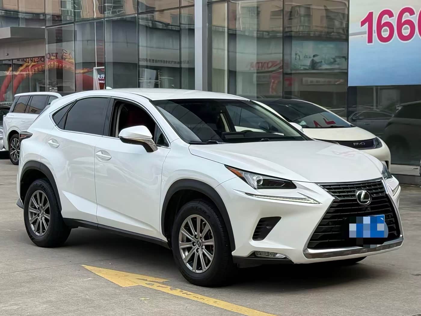 Lexus NX