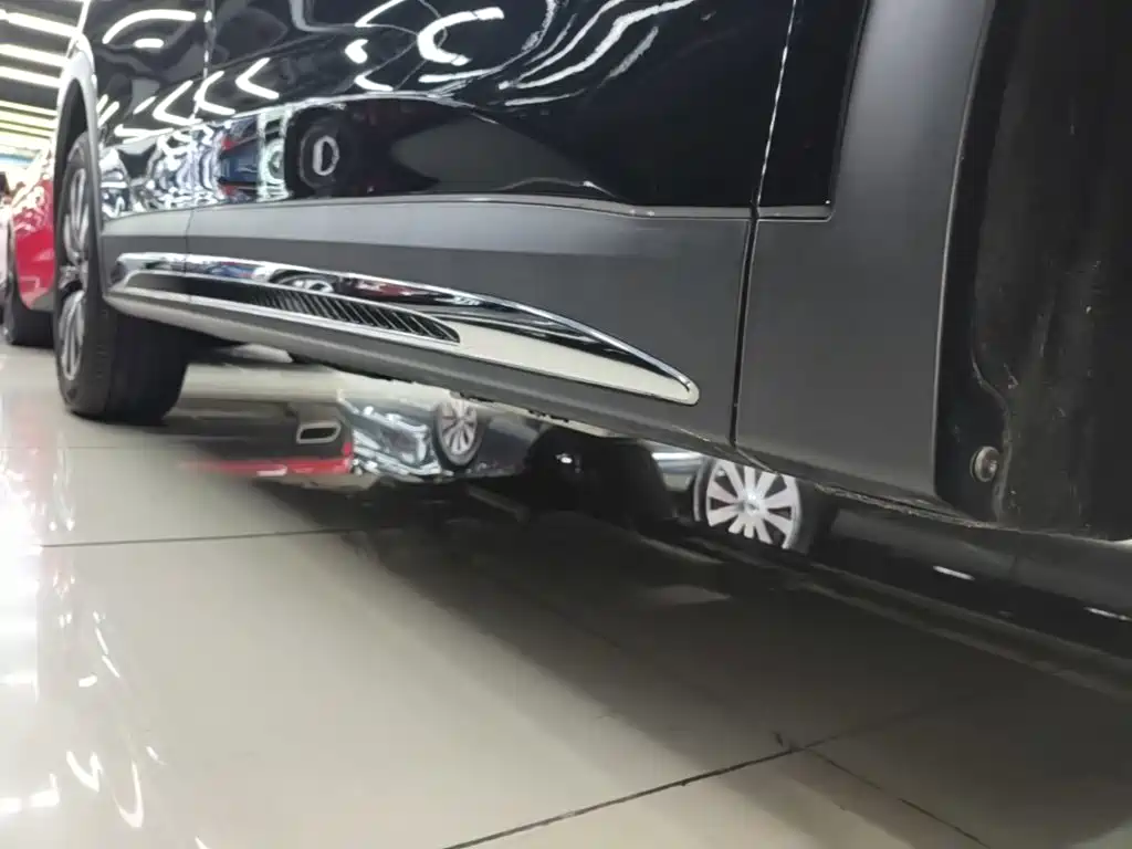 Photo 21 - Hongqi HS7 PHEV
