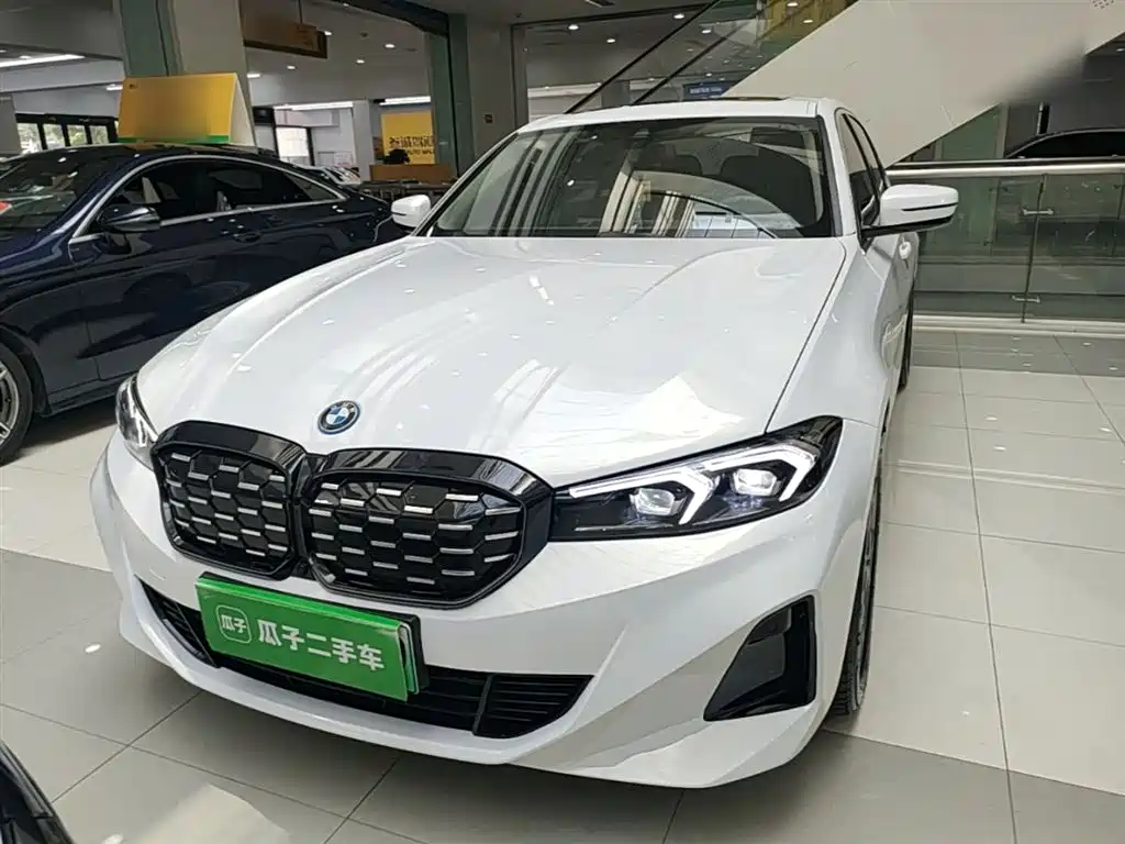 BMW i3 2022 eDrive 35 L фото 3