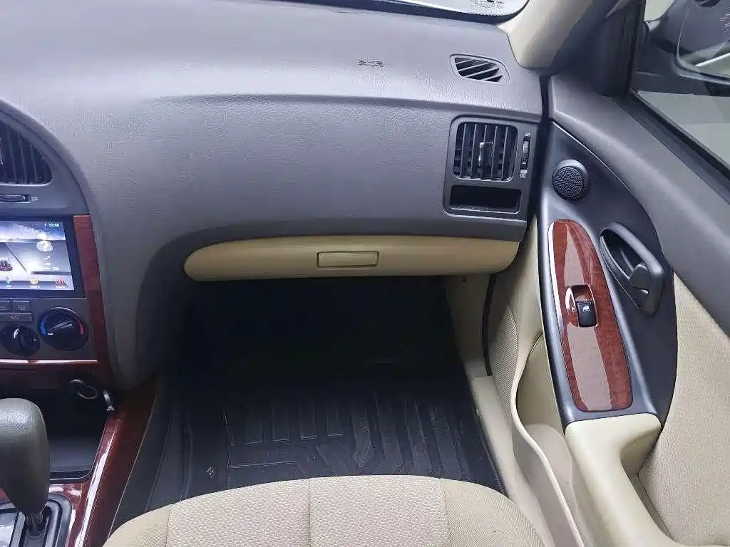 Hyundai Elantra 2010 2007 1.6L Automatic Comfort