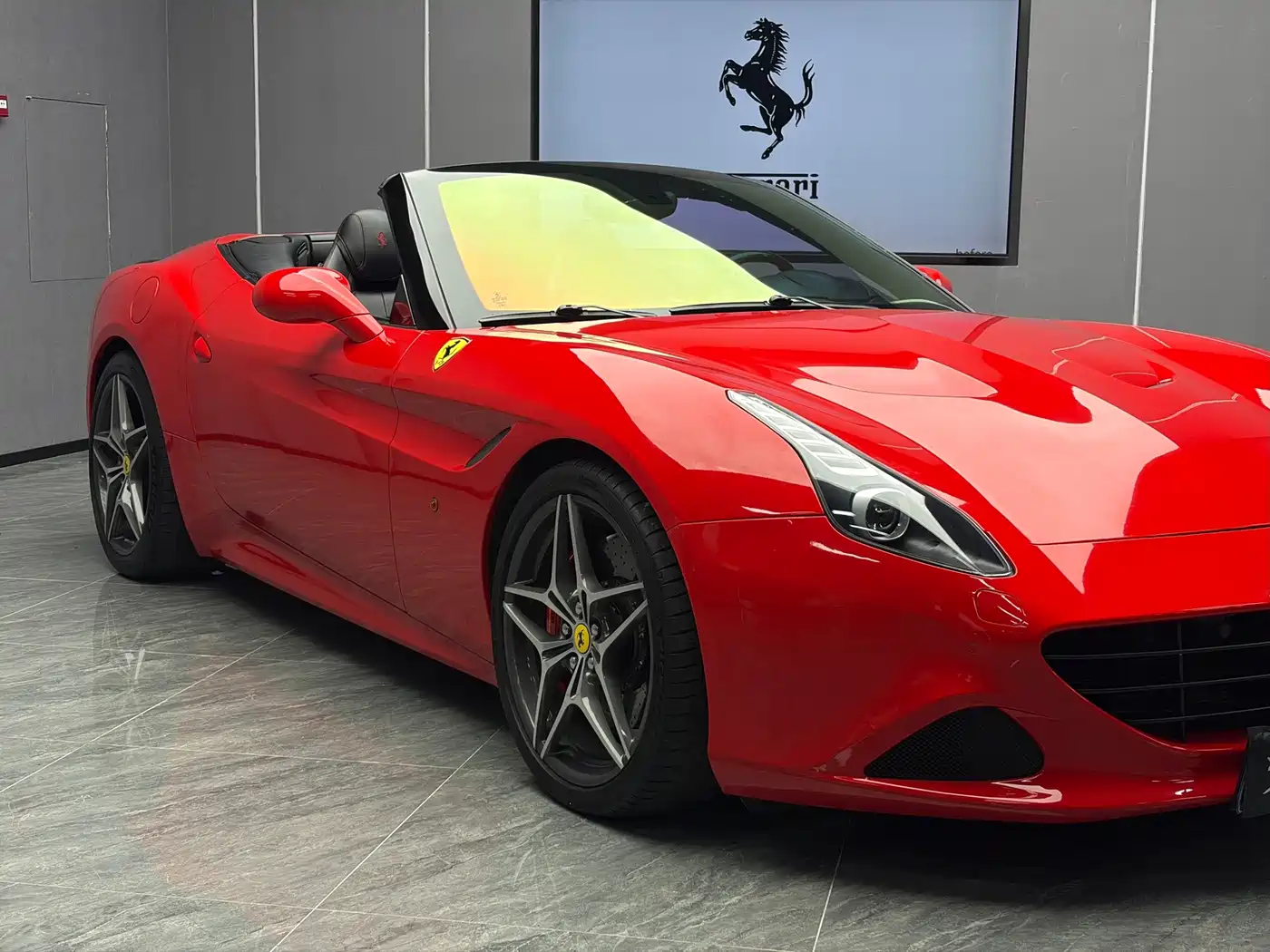 Ferrari California T 2015 2015 3.9T Standard