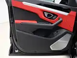 Фото 6 - Lamborghini Urus