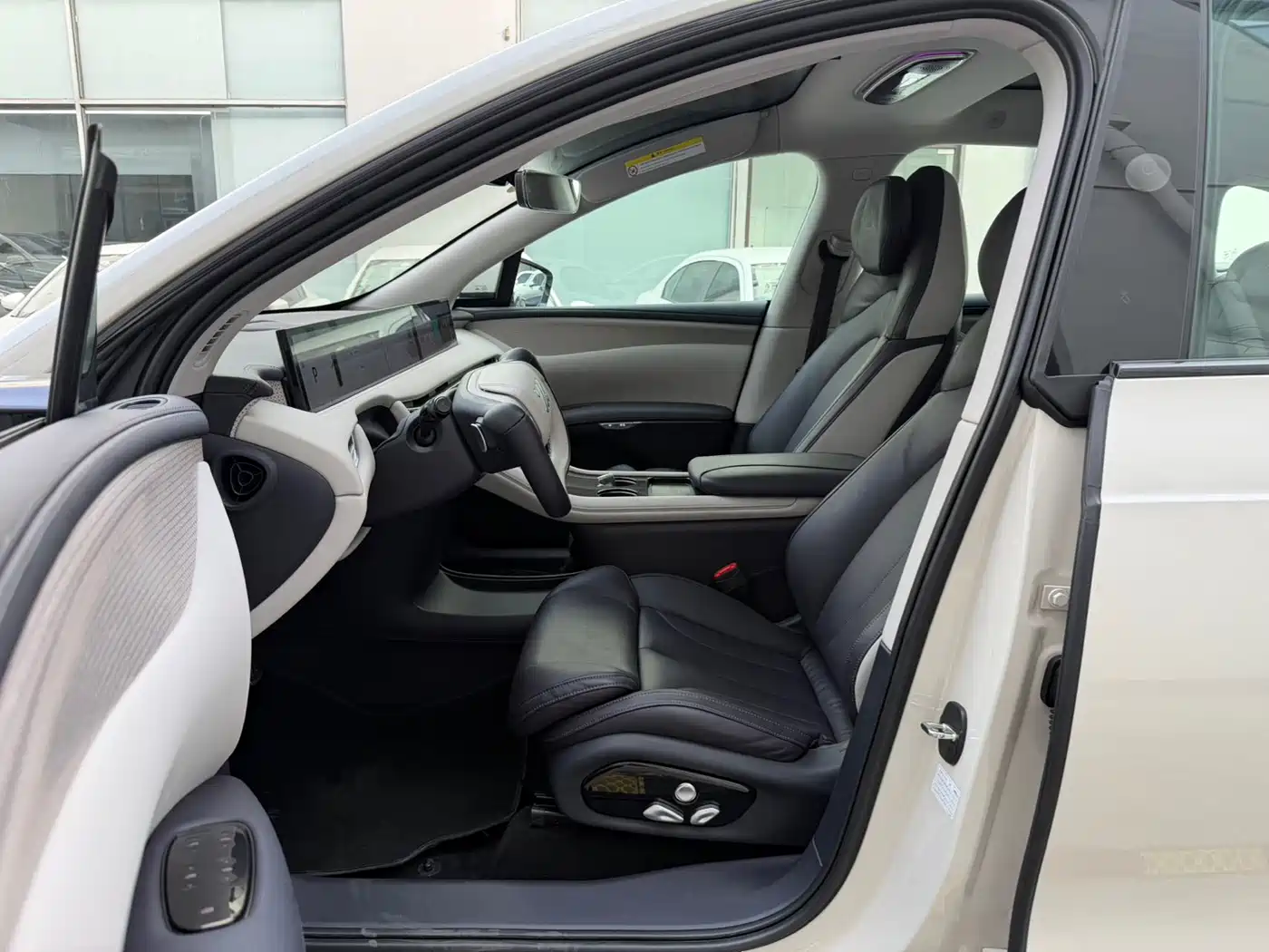 ZHIJI AUTOMOBILE ZHIJI LS7