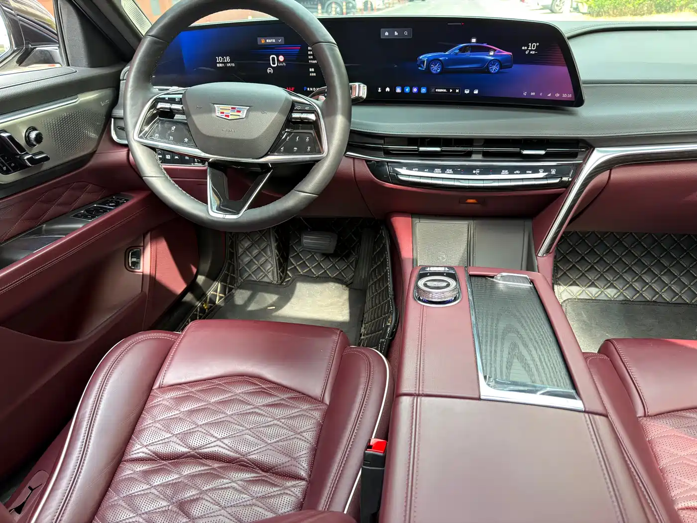 CADILLAC CT6