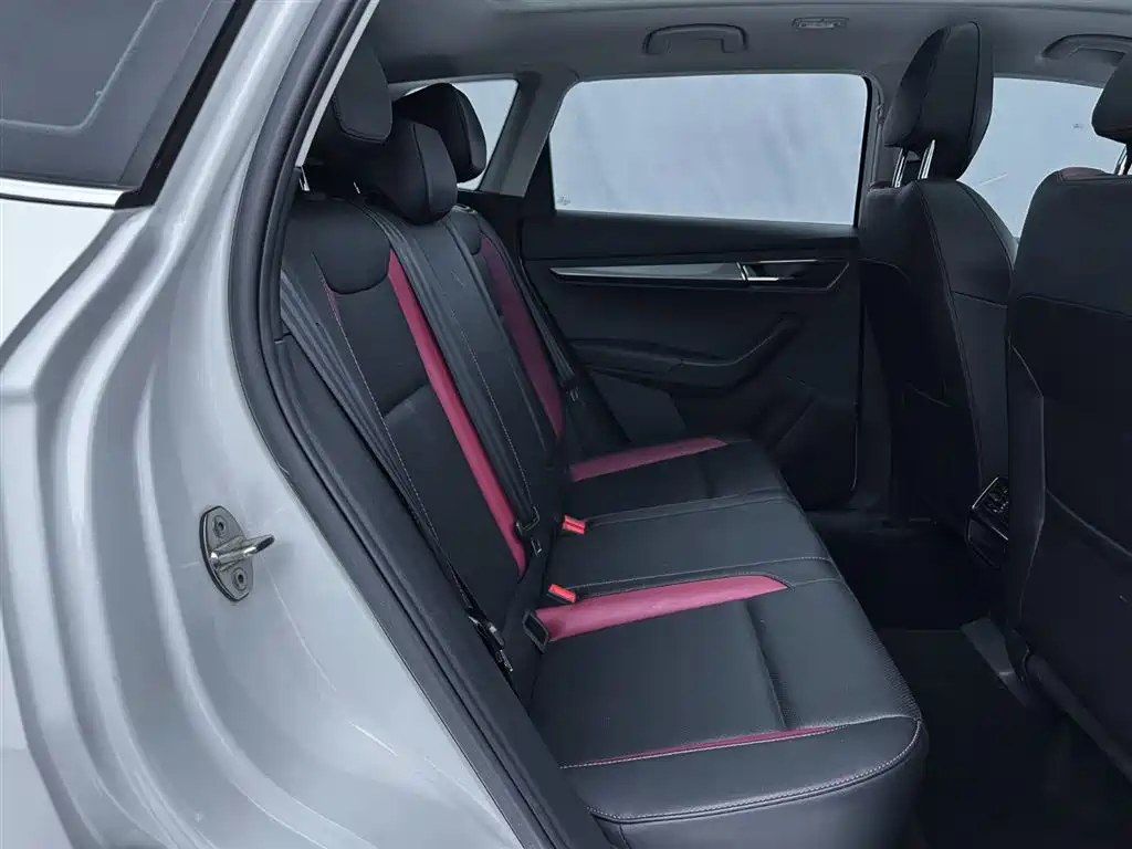 Škoda Karoq 2022 TSI280 Premium фото 23