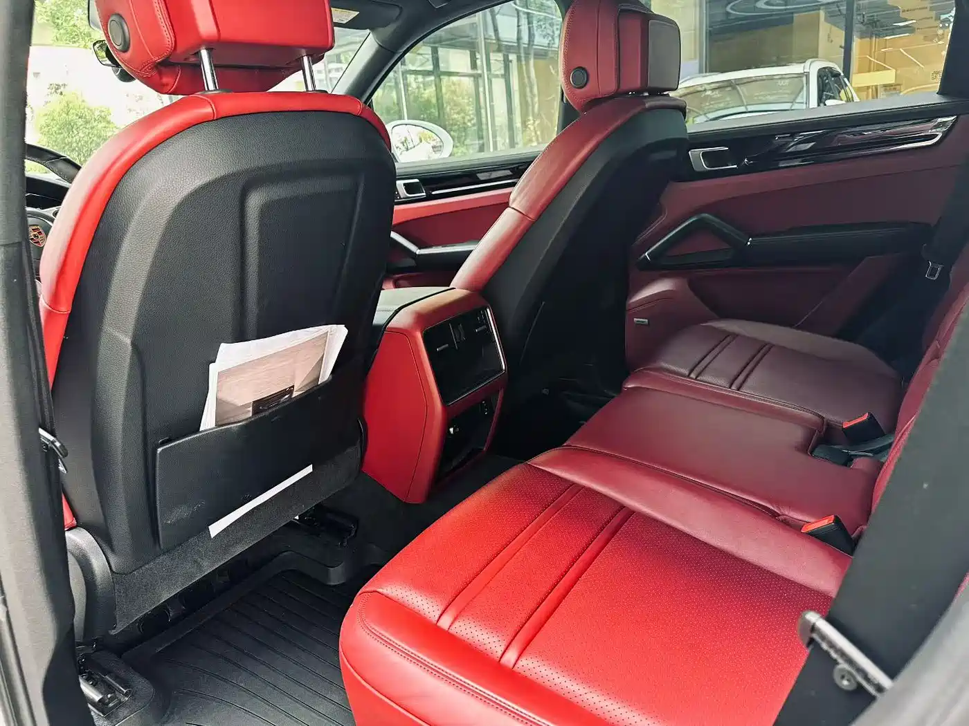 Porsche Cayenne 2022 Cayenne 3.0T Platinum Edition фото 6