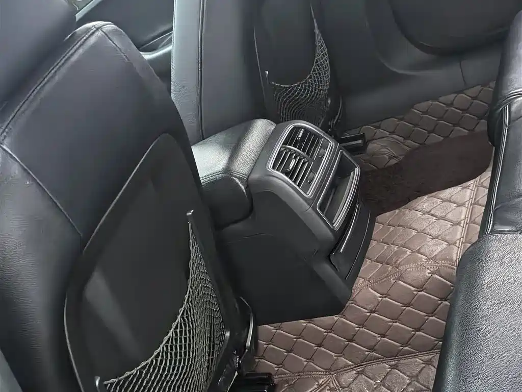 Audi A6L 2014 TFSI Standard фото 10