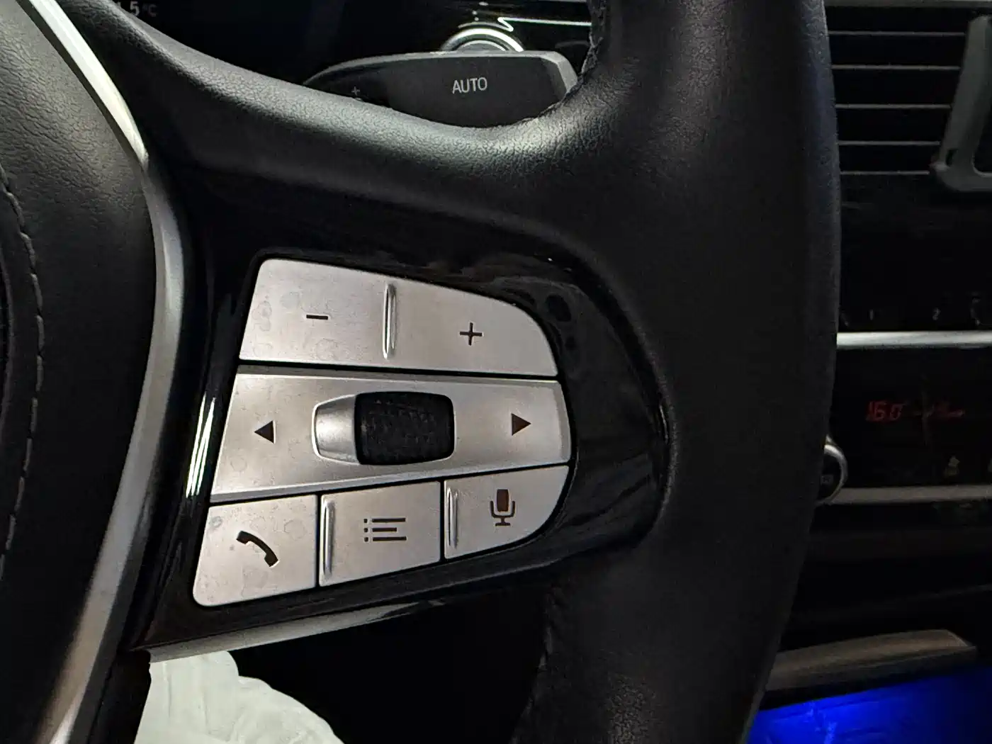 BMW 5 Series 2021 525Li Luxury Package фото 18