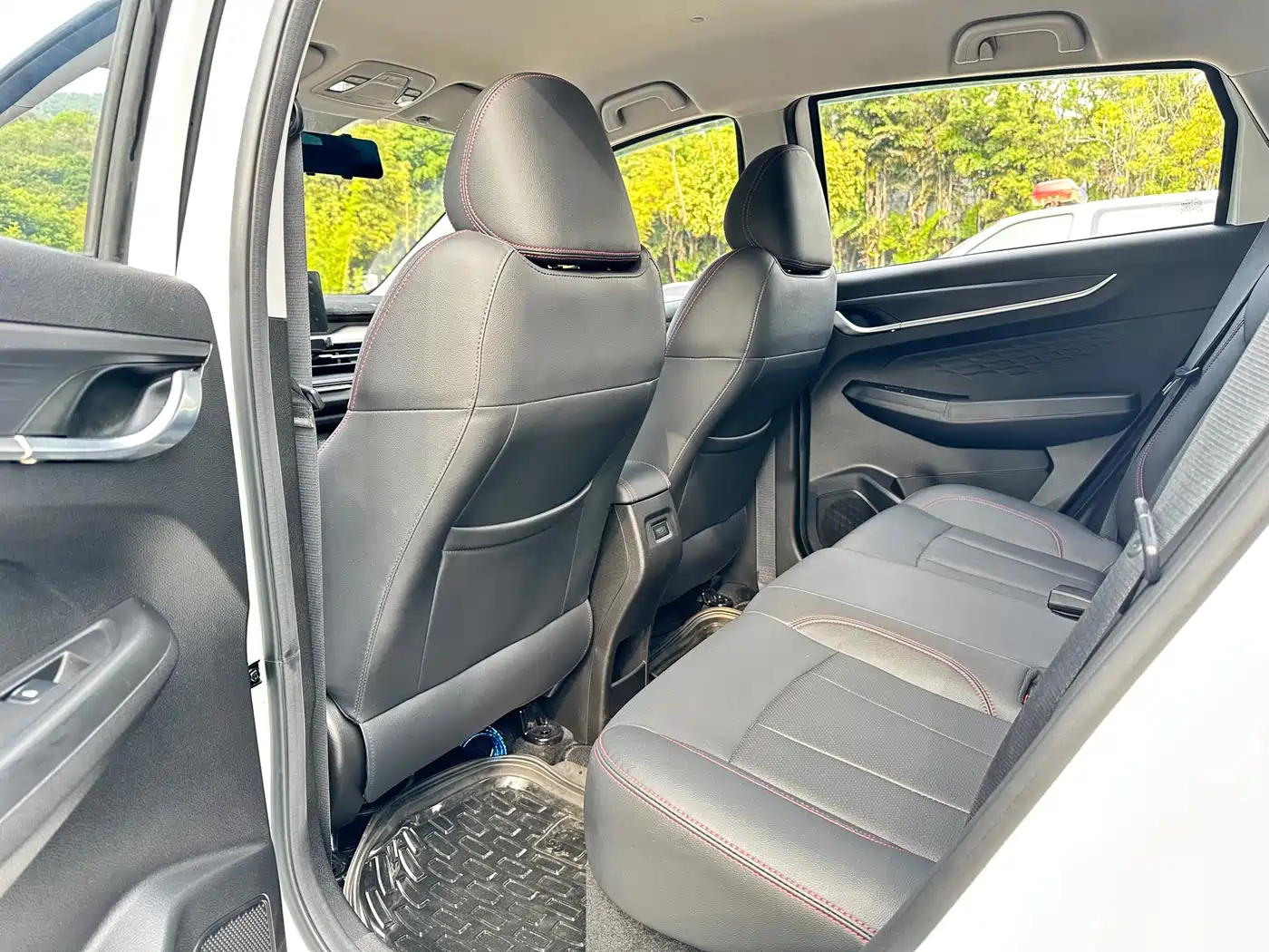 GEELY AUTOMOBILE VISION X3