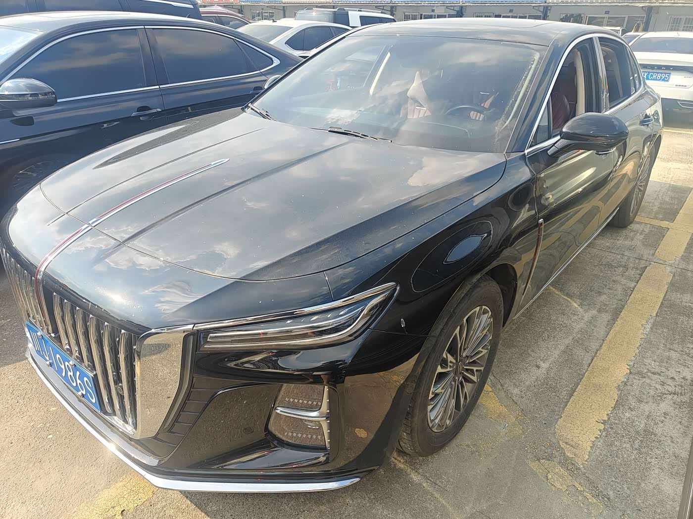 Hongqi H5