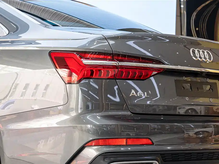 Audi A6L 2022 45 TFSI Premium Dynamic фото 6