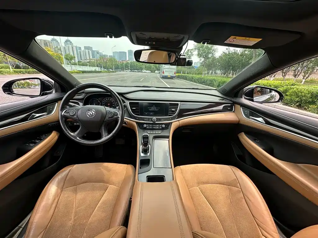 Buick LaCrosse 2018 Model 20T Luxury Edition фото 9