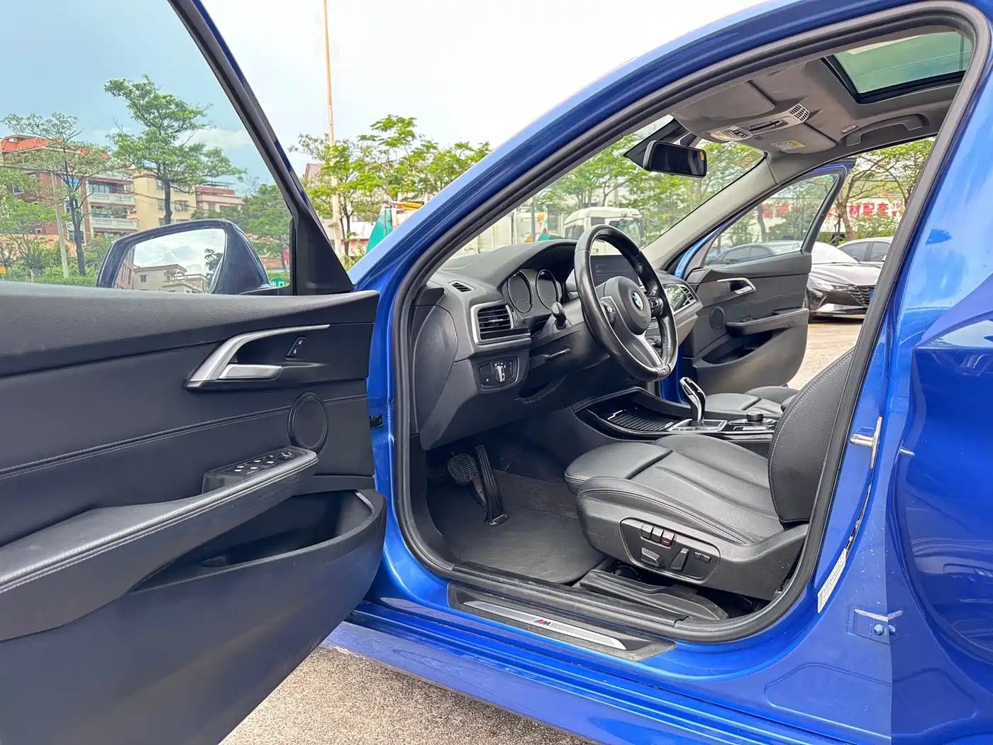 BMW 1 Series 2020 Model 120i M Sport Package фото 11