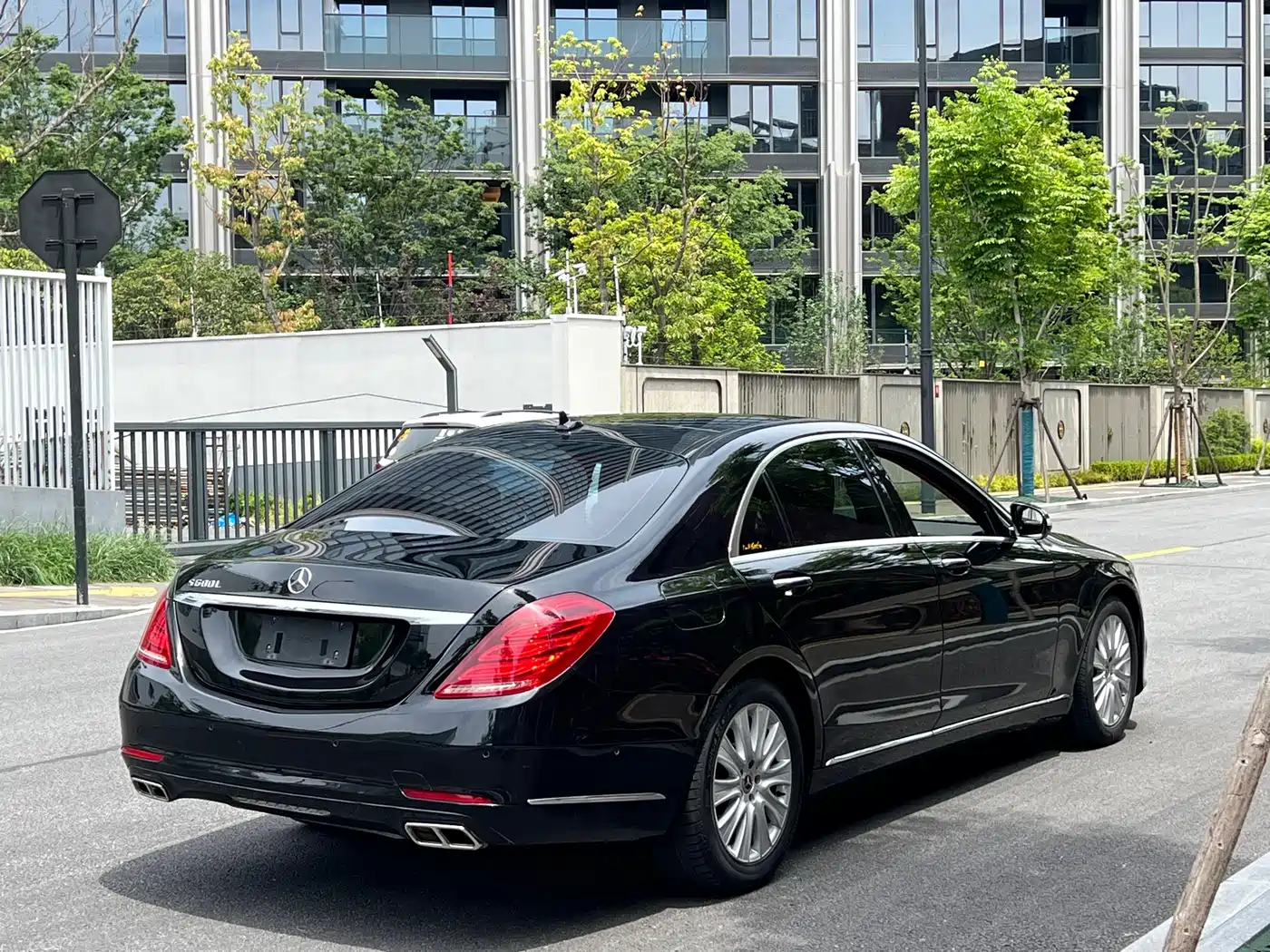 Mercedes-Benz S-Class 2017 S 320 L Business фото 6