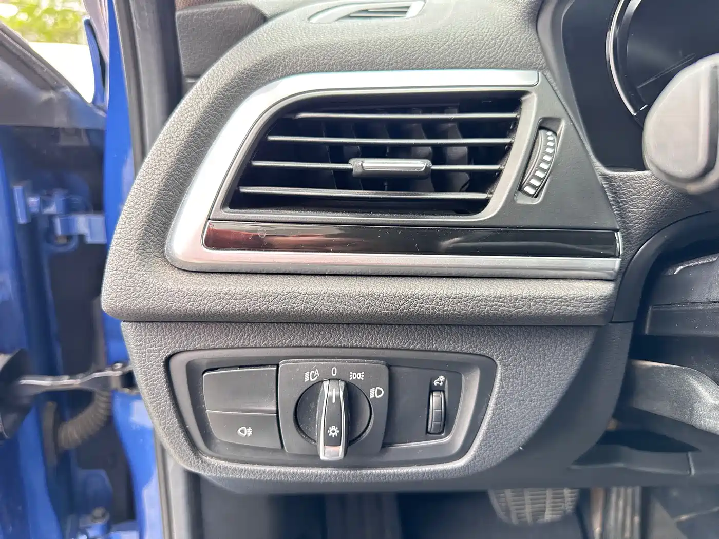 BMW 1 Series 2020 Model 120i M Sport Package фото 17