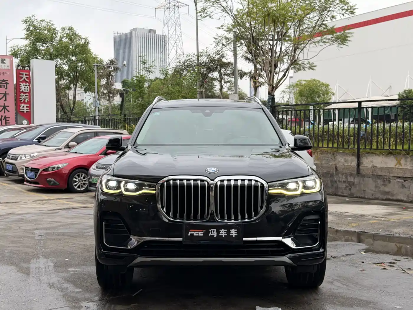 Фото 8 - BMW X7