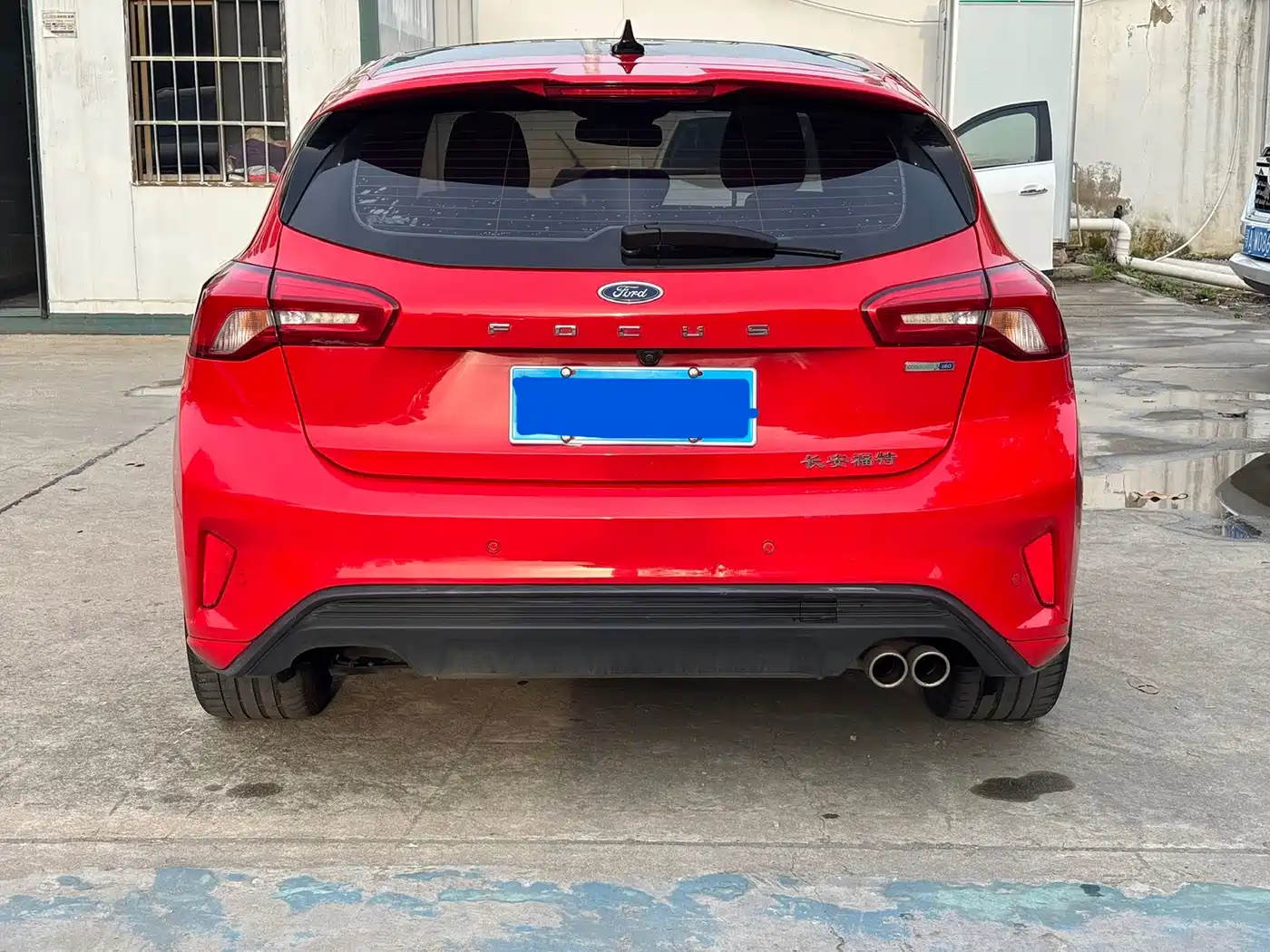 Фото 7 - Ford Focus