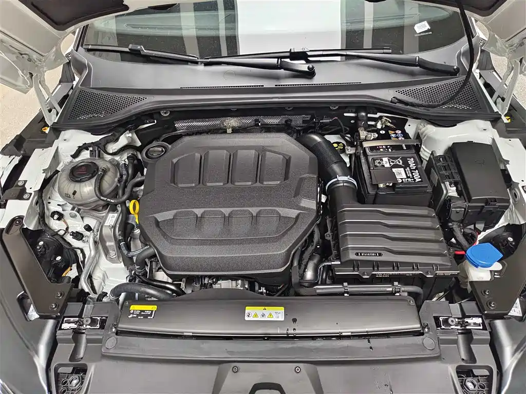 Volkswagen FAW-Volkswagen CC 2025 380TSI Eye-catching Shared Edition фото 15
