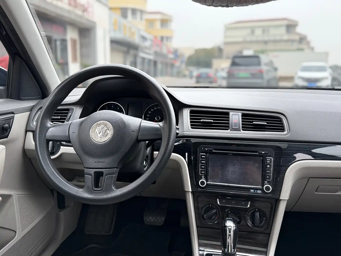 Volkswagen Lavida Tour 2013 1.4TSI Automatic Comfort фото 14