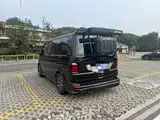 Фото 3 - Volkswagen Multivan