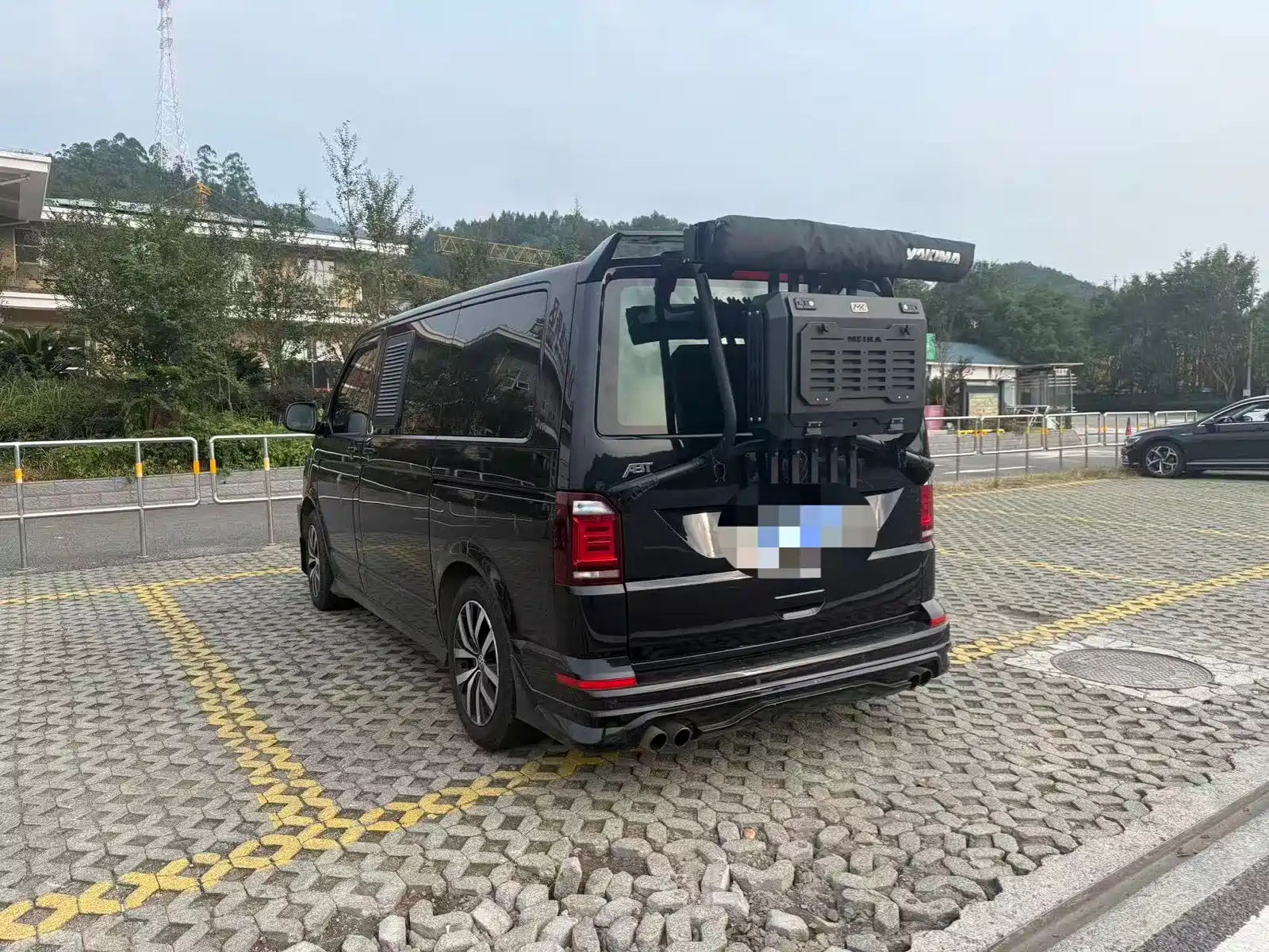 Фото 3 - Volkswagen Multivan