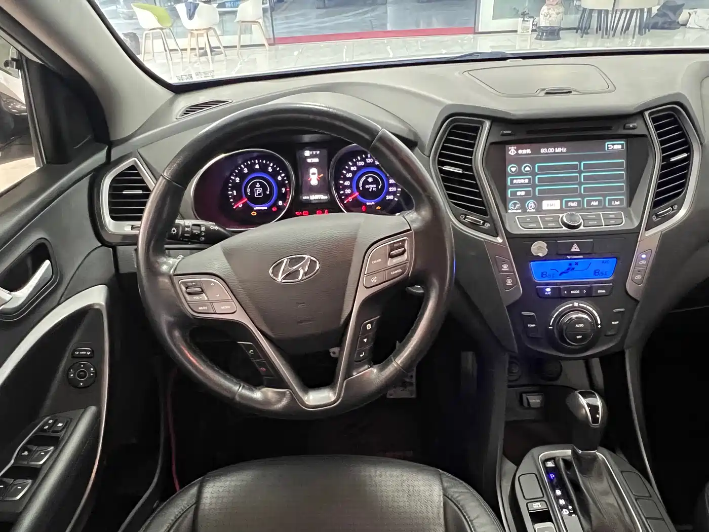 Hyundai Santa Fe 2013 Model 2.4L Automatic 2WD Smart фото 13