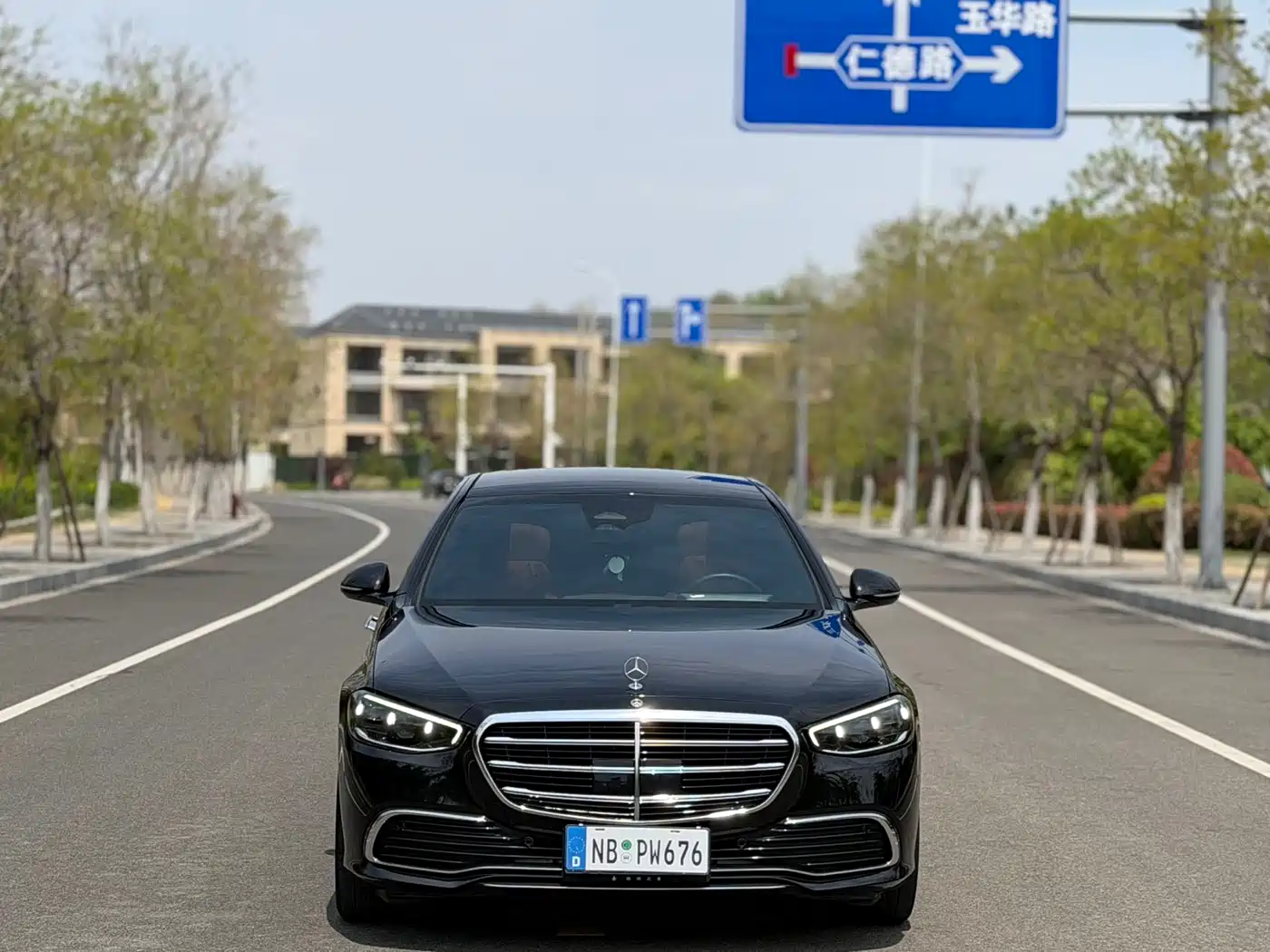 Mercedes-Benz S-Class 2024 S 400 L Business Edition фото 2