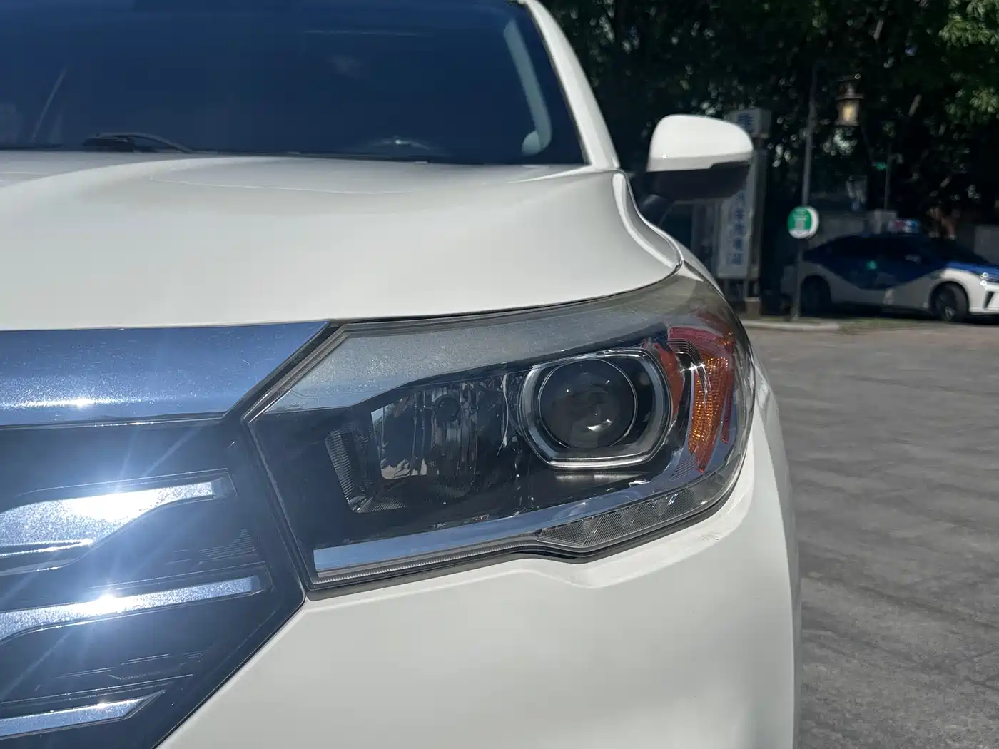 GAC Trumpchi Trumpchi GS4 2016 235T G-DCT Luxury Edition фото 23