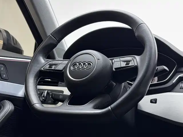 Audi A4L 2022 40 TFSI Luxury Dynamic фото 10