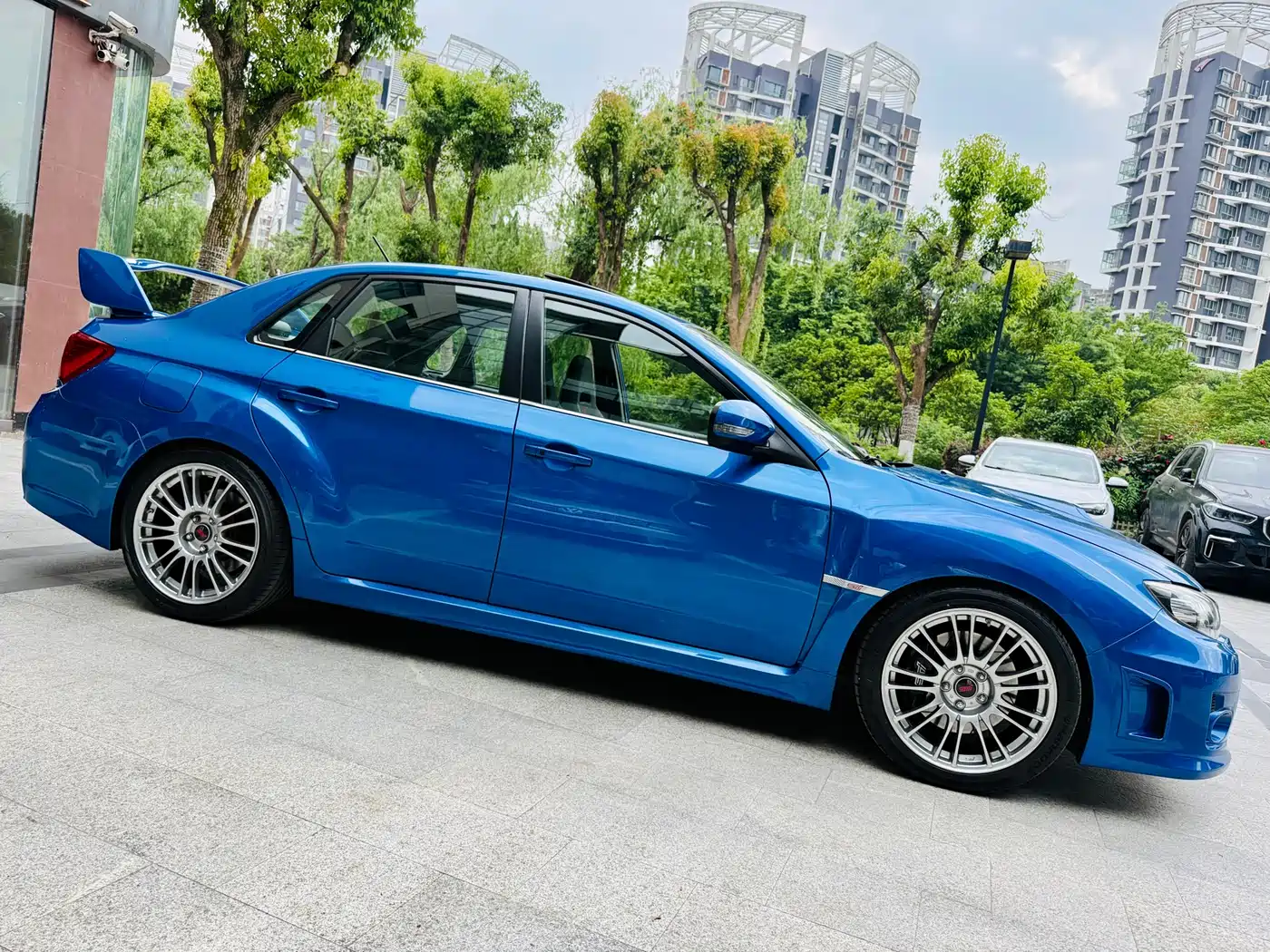 Subaru Impreza 2011 2.5T WRX STi Sedan фото 2