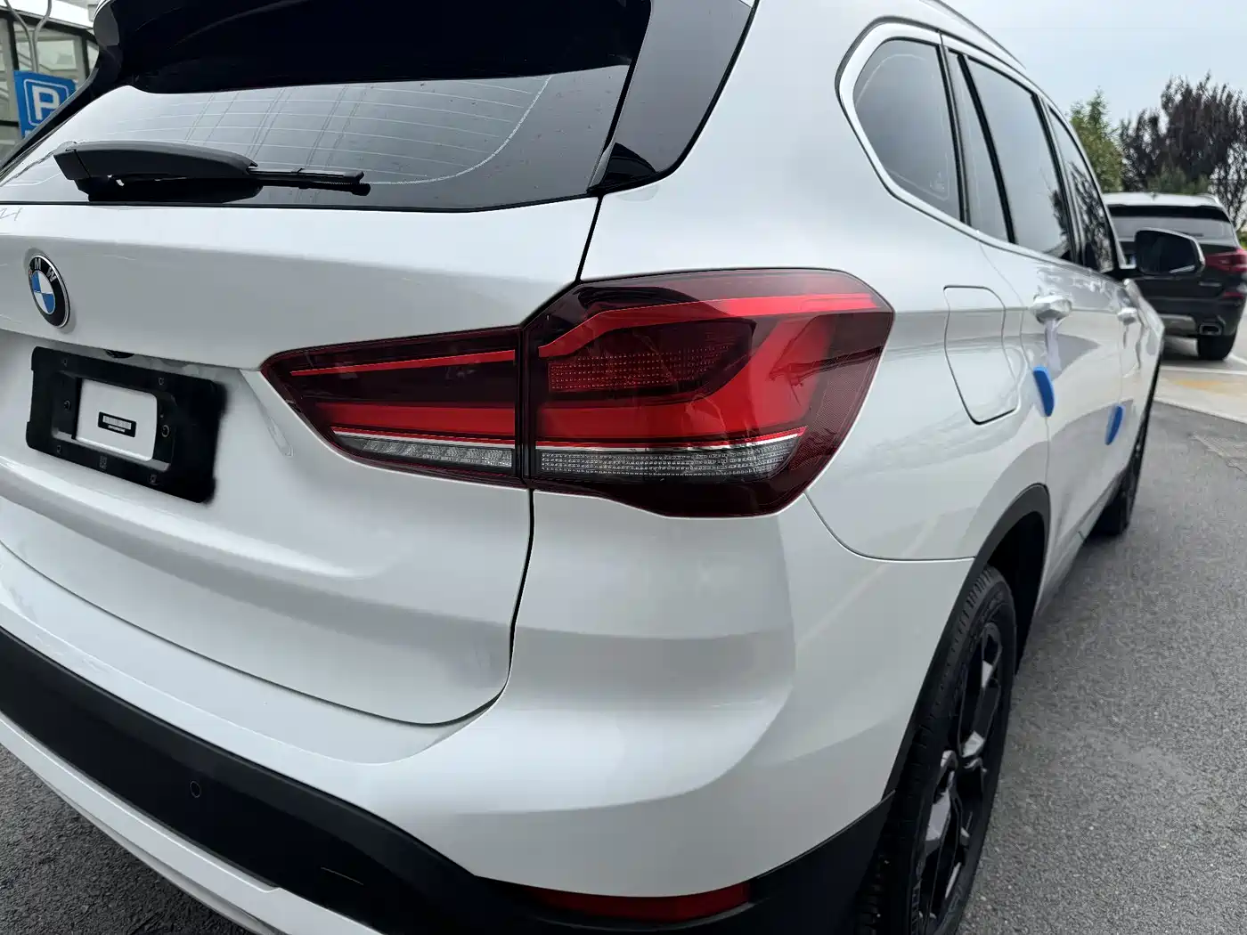 BMW X1 2022 sDrive25Li Leading фото 23