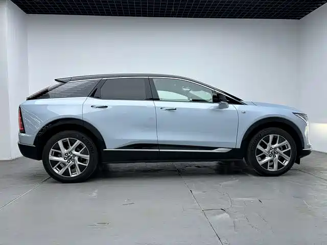 Cadillac IQ Ao Ge 2024 AWD Long Range Edition фото 7