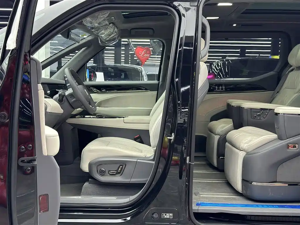 ZEEKR EXTREME KRYPTON 009