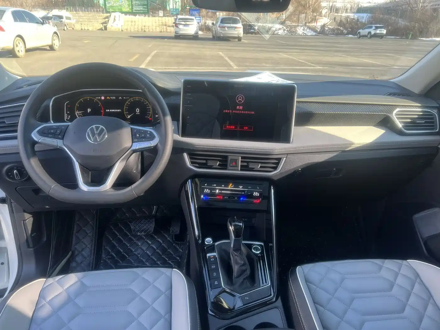 Volkswagen Tayron 2023 280TSI 2WD Luxury Plus Advanced Edition фото 6
