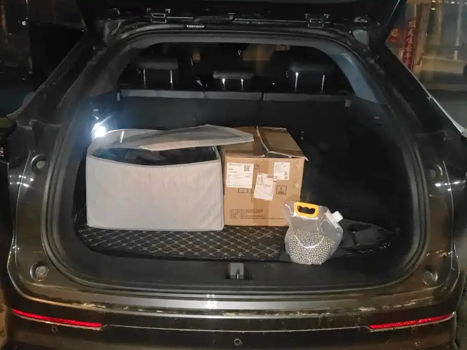 CHANGAN CHANGAN AUCHAN Z6 NEW ENERGY