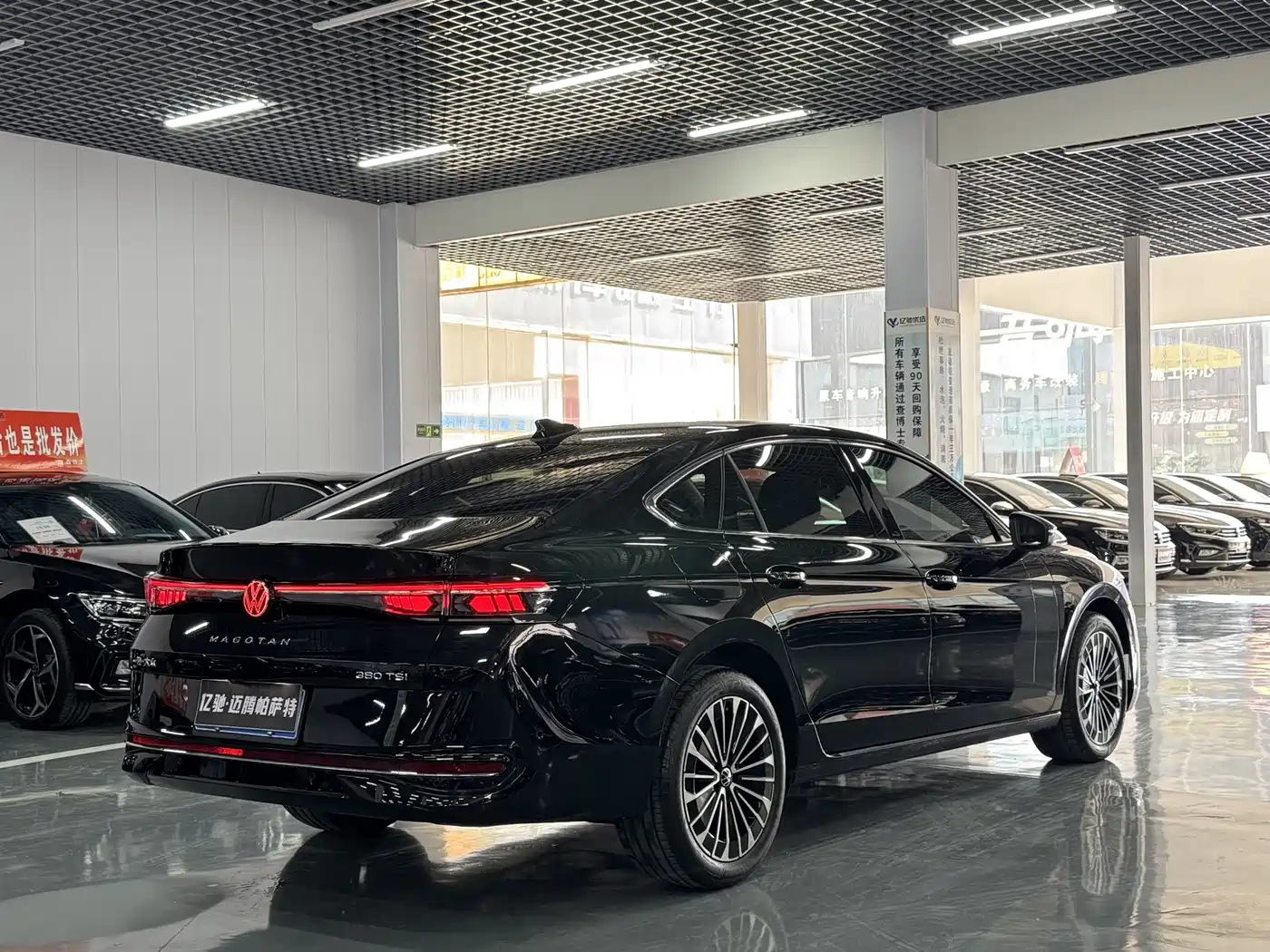 Volkswagen Magotan 2024 380TSI DSG Luxury Edition (Daimai Package) фото 7