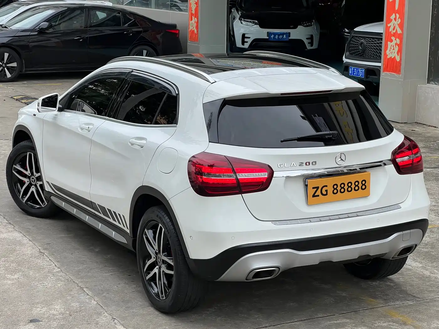 Mercedes-Benz GLA 2017 GLA 200 Fashion фото 6