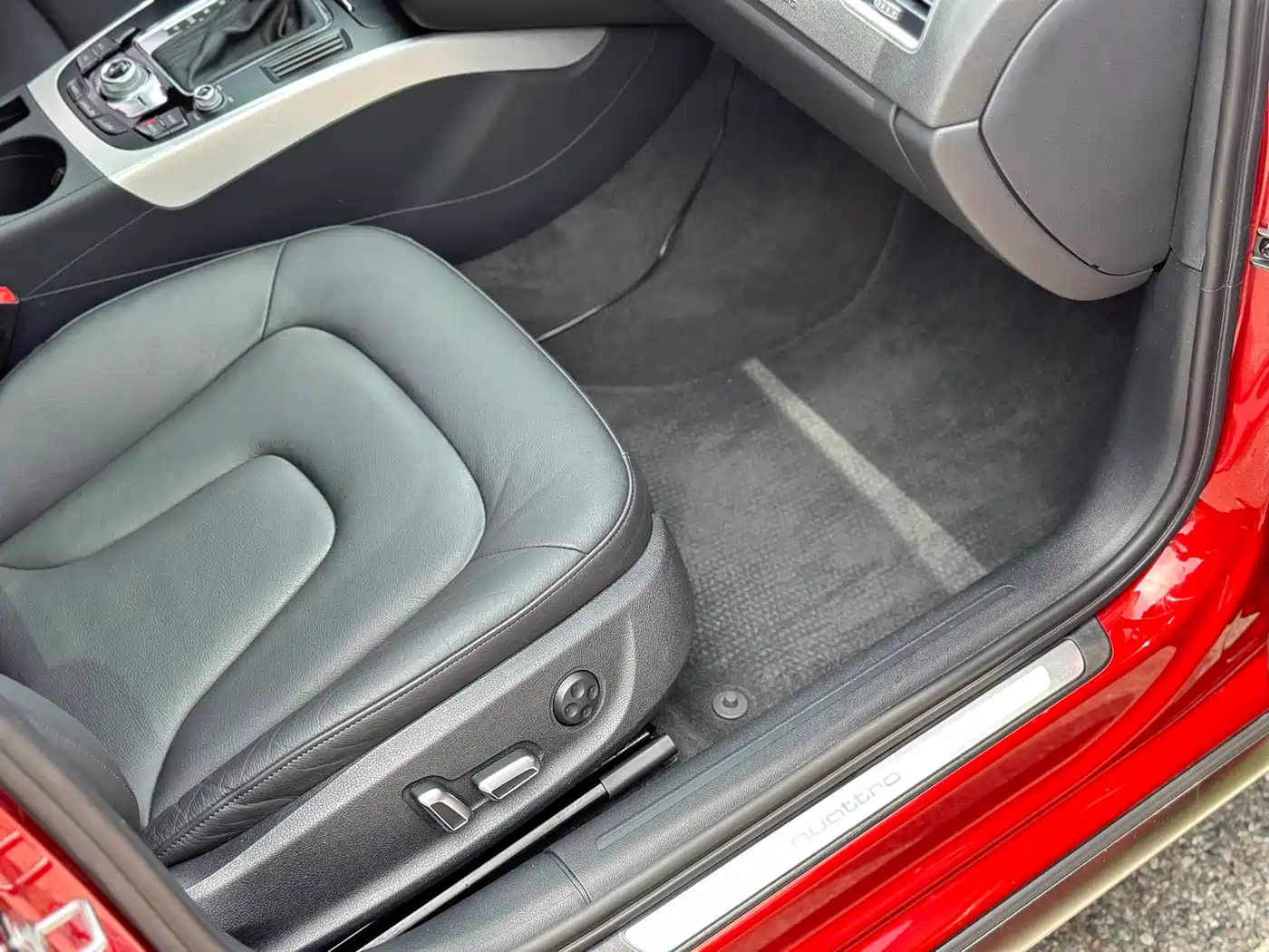 Audi A4 (Import) 2014 40 TFSI allroad quattro plus фото 48