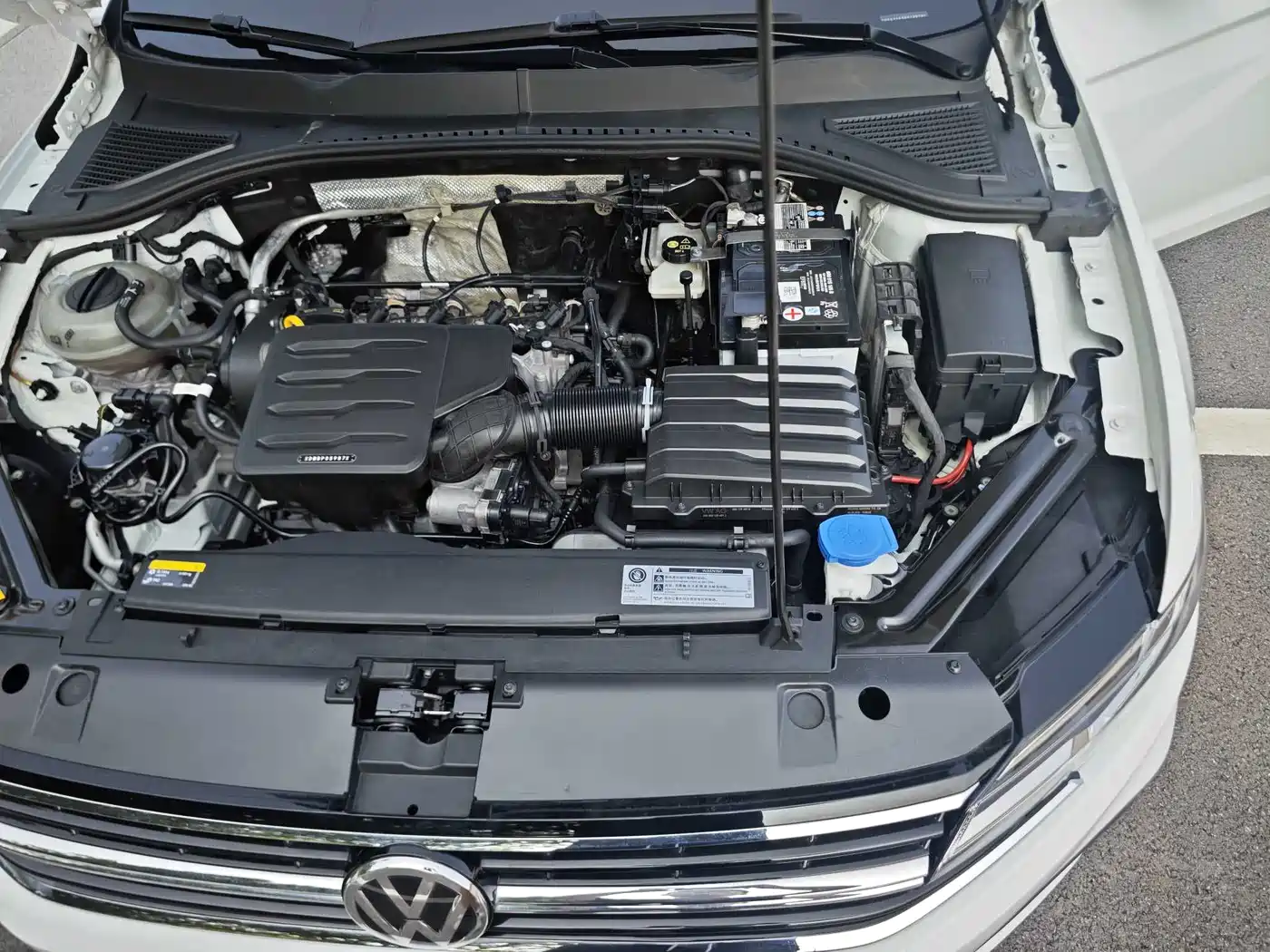 Volkswagen Bora 2018 1.5L Automatic Comfort фото 16